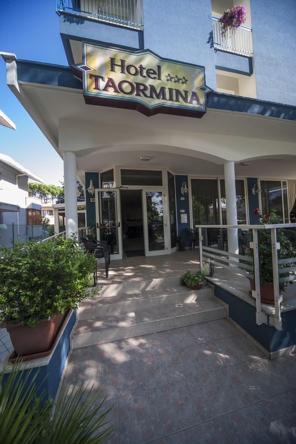 Hotel Taormina Riccione Zewnętrze zdjęcie