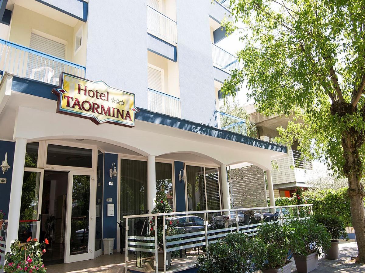 Hotel Taormina Riccione Zewnętrze zdjęcie